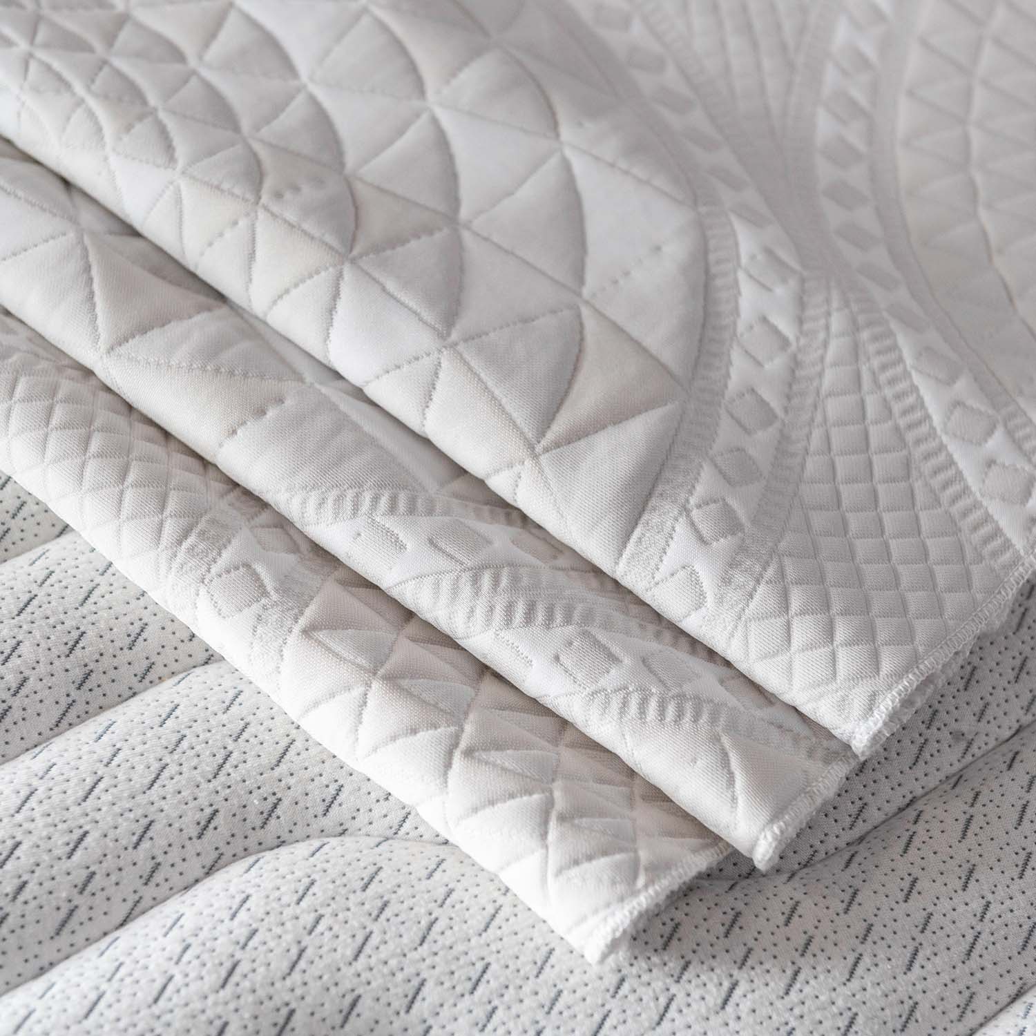 Comfortable Knitted Double Jacquard Polyester Mattress Fabric