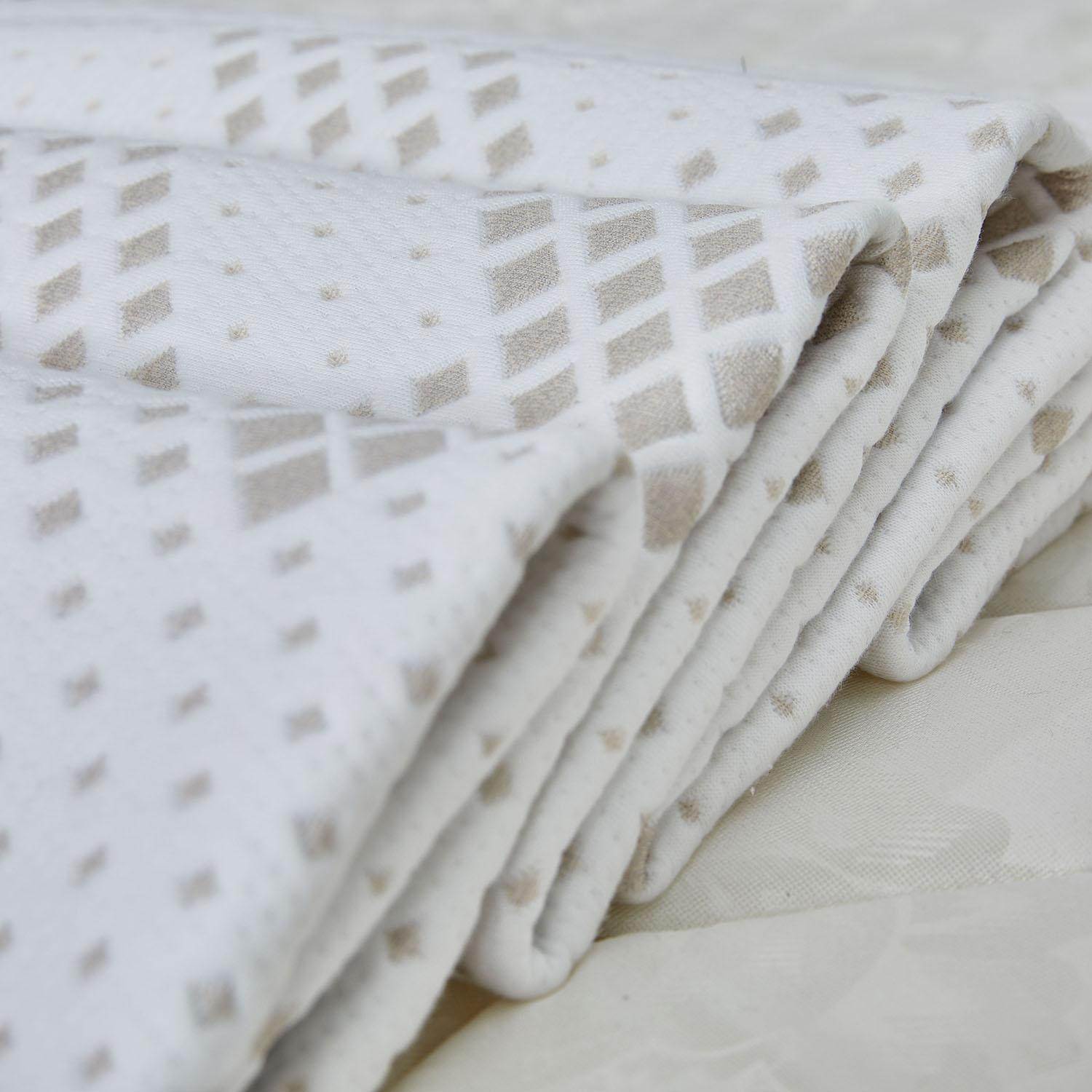 Polyester Jacquard Knit Fabric for Mattress