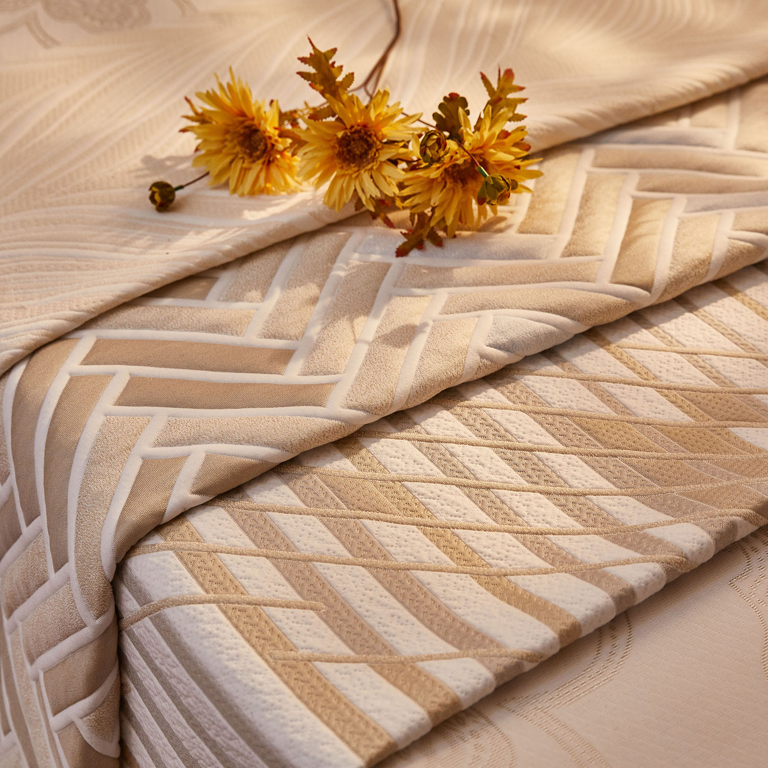 350gms Double Knit Jacquard Mattress Fabric