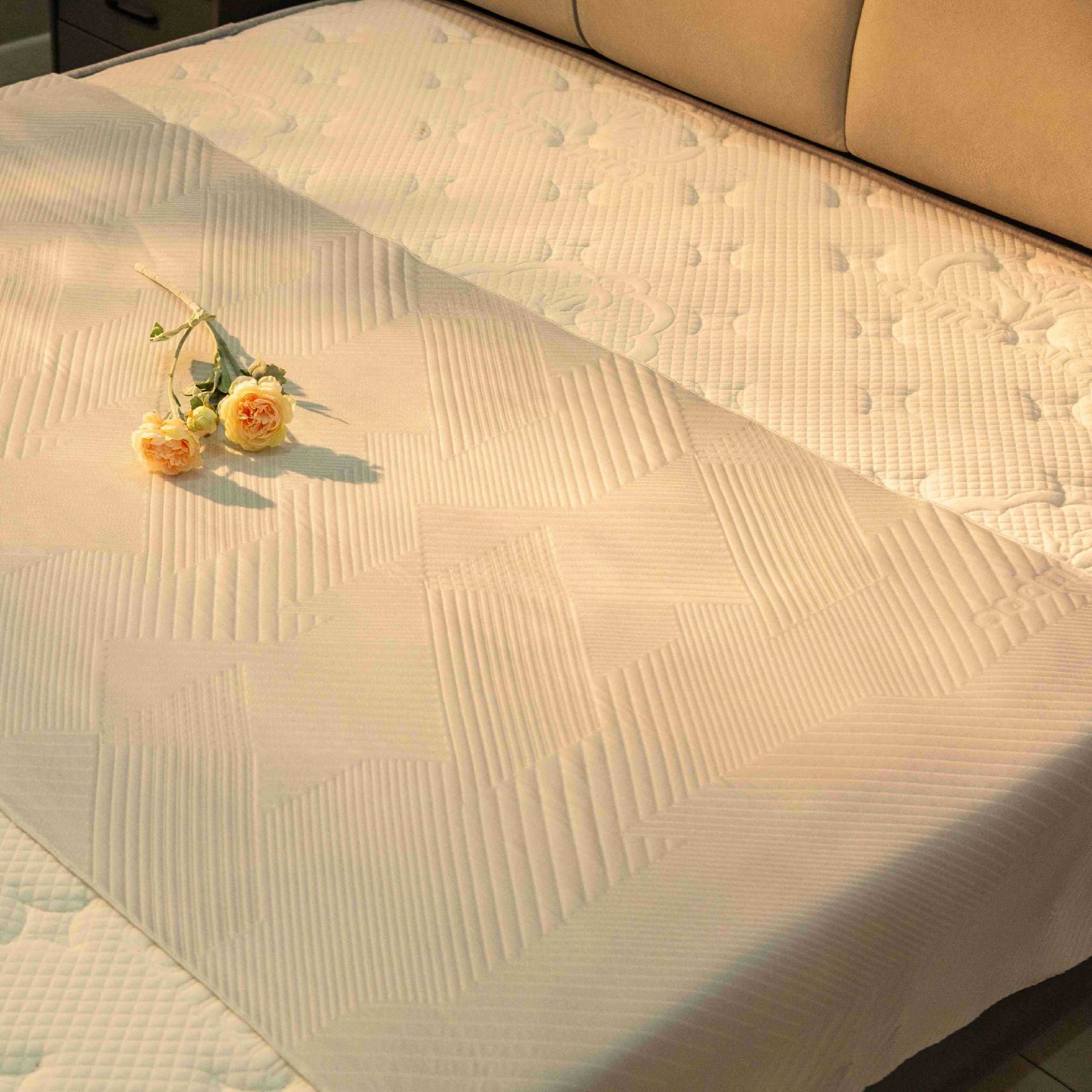 Geometric Pattern Design Luxury Mattress Fabric