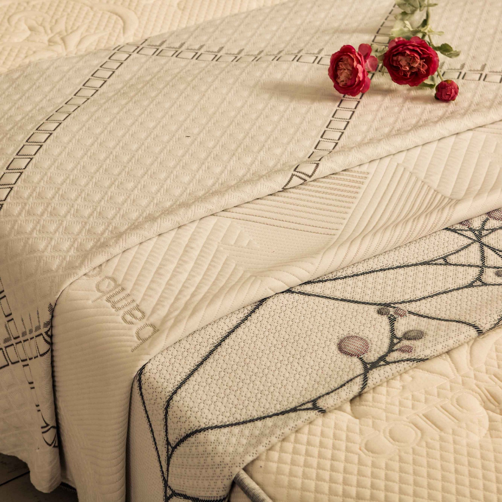 Industrial-Grade Jacqurd Grometry Mattress Ticking Fabric