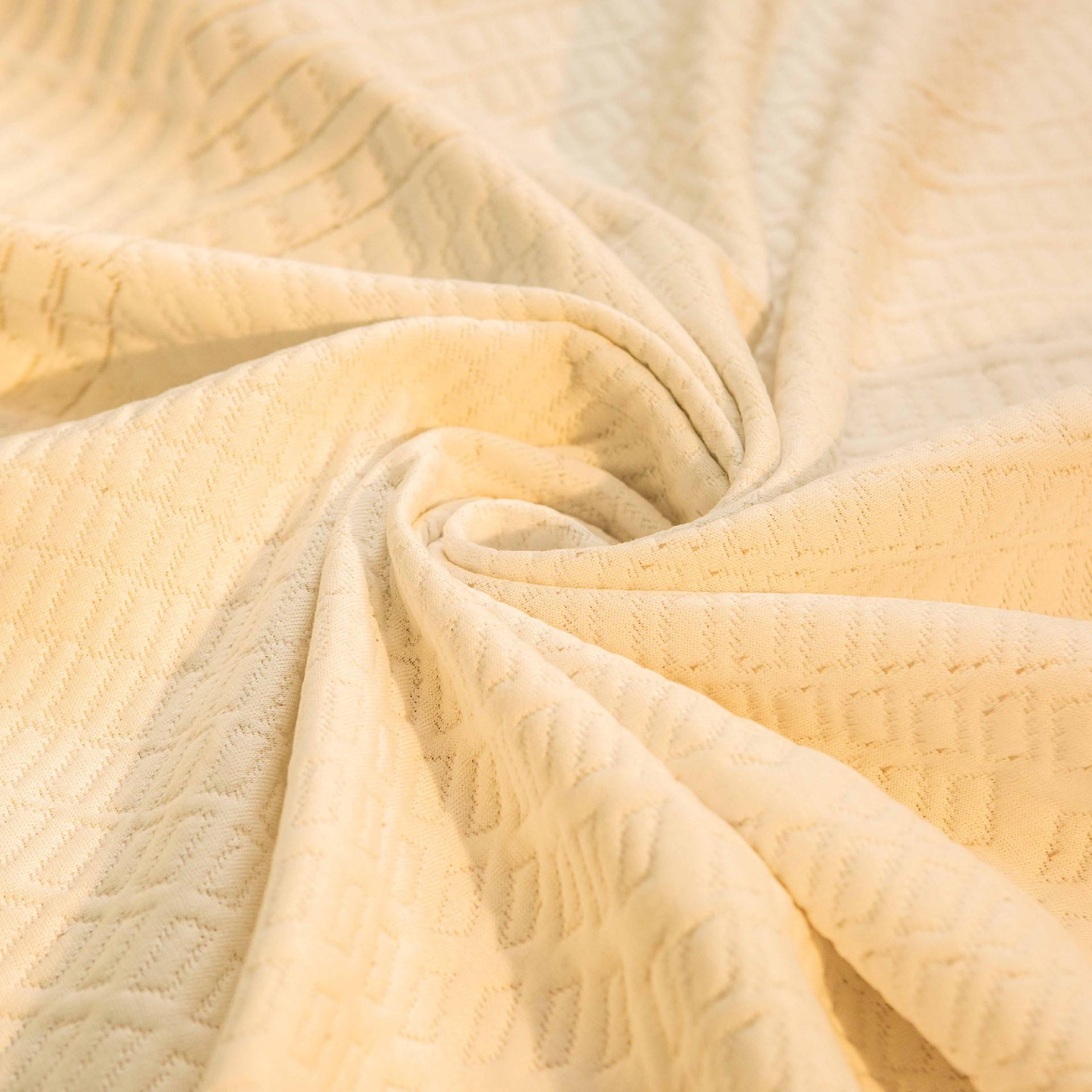 White Geometric Knitted Mattress Fabric Medium Weight Jacquard Bed Cover Fabric