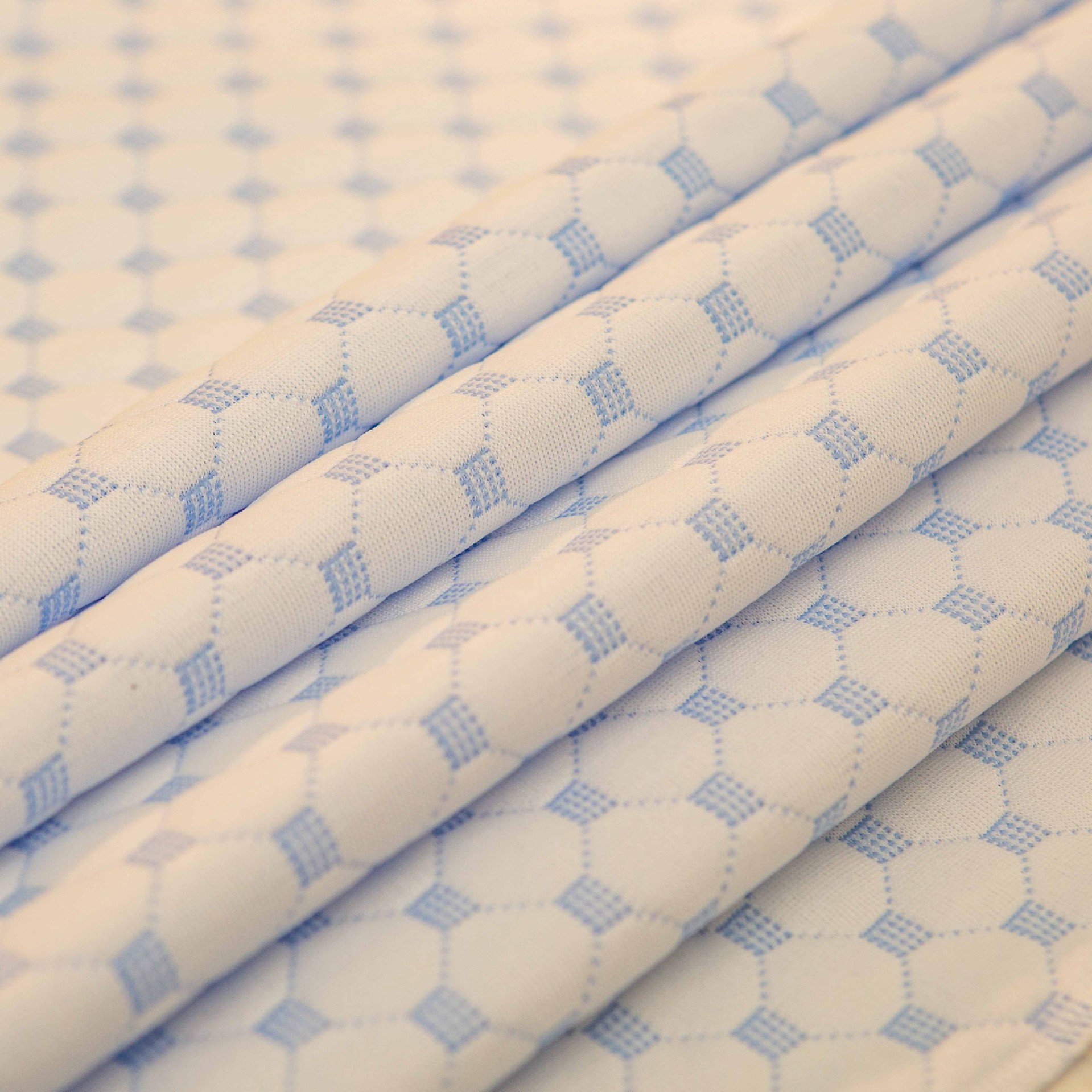 Checkerboard Knitted Mattress Fabric Weft Knitting Bed Cover