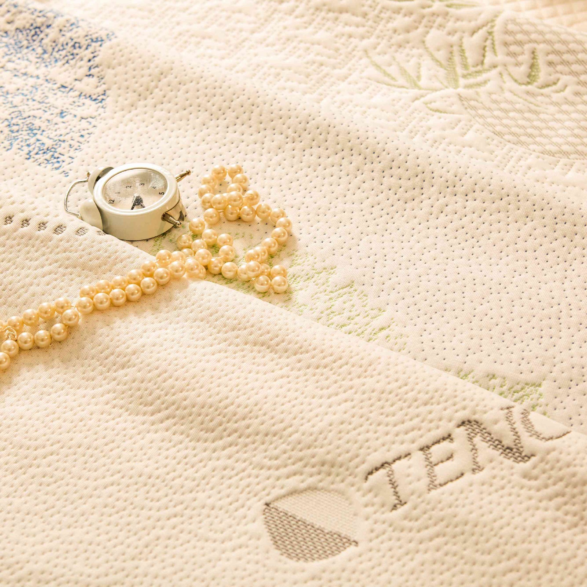 Bamboo Bedding Material for Mattress Producers