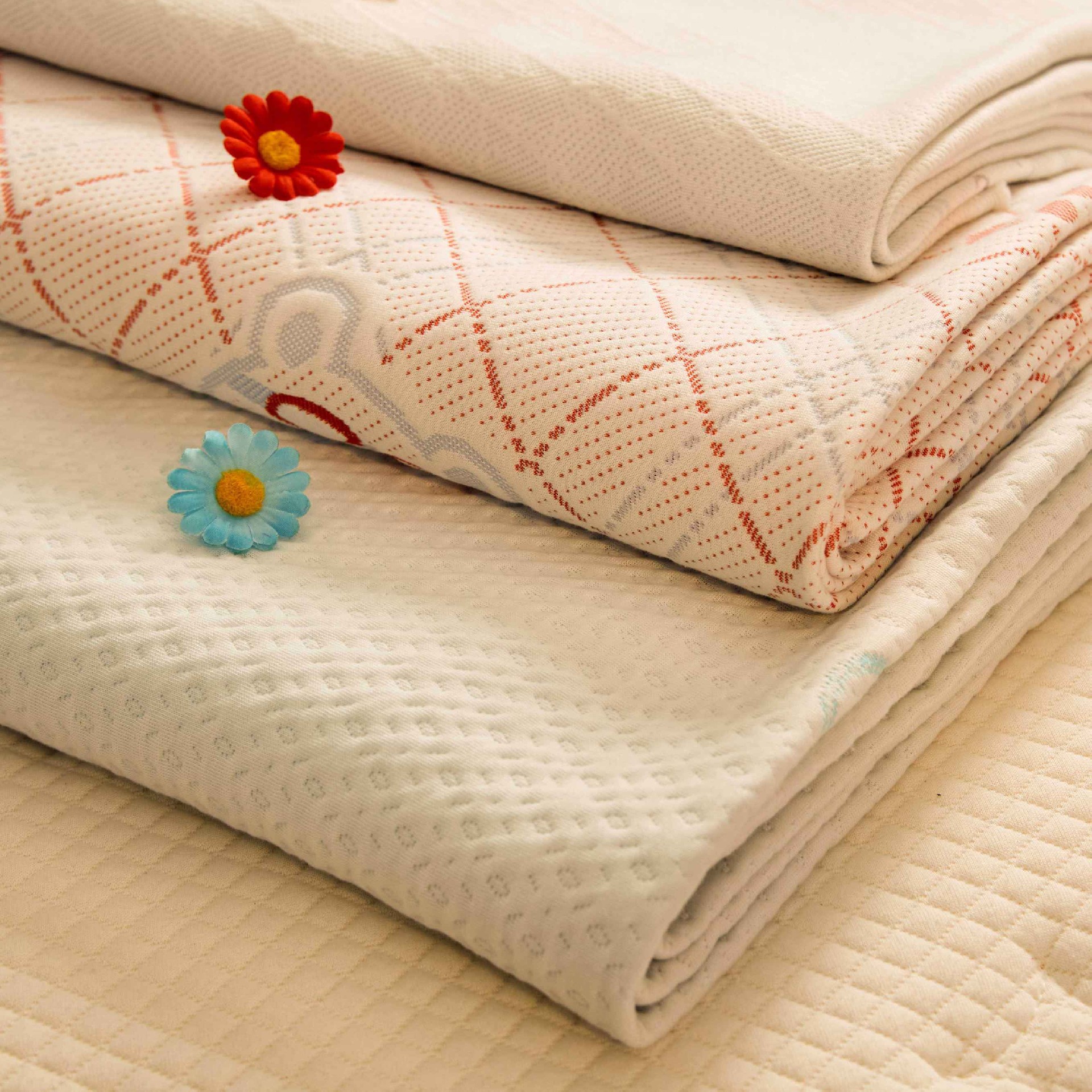 High-Quality Hypoallergenic Mattress Fabric Designed for Children's Comfort and Safety